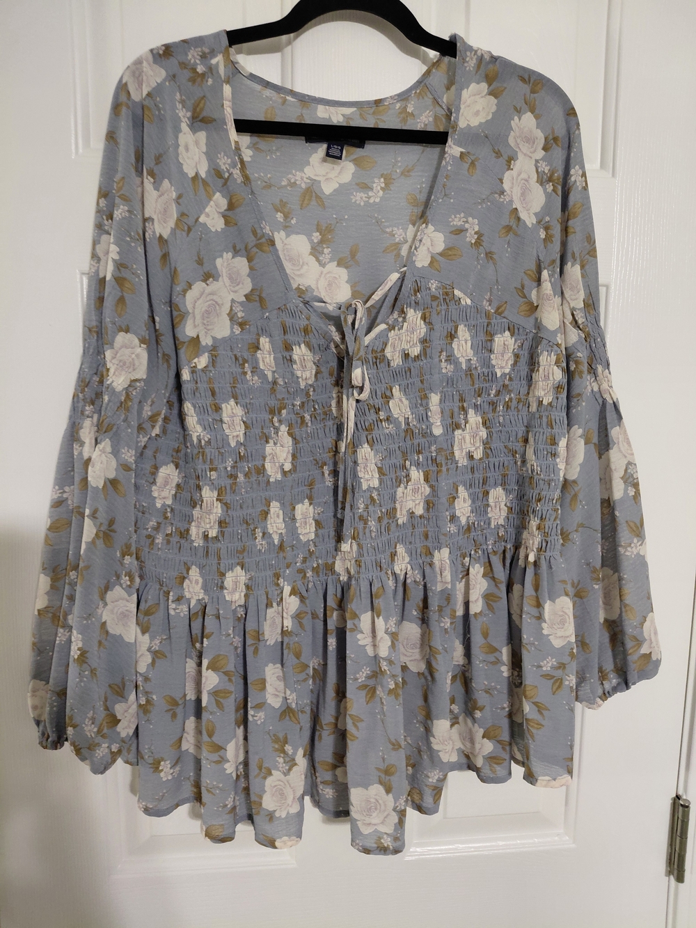American Eagle Outfitters Light Blue Floral Smocked Tunic